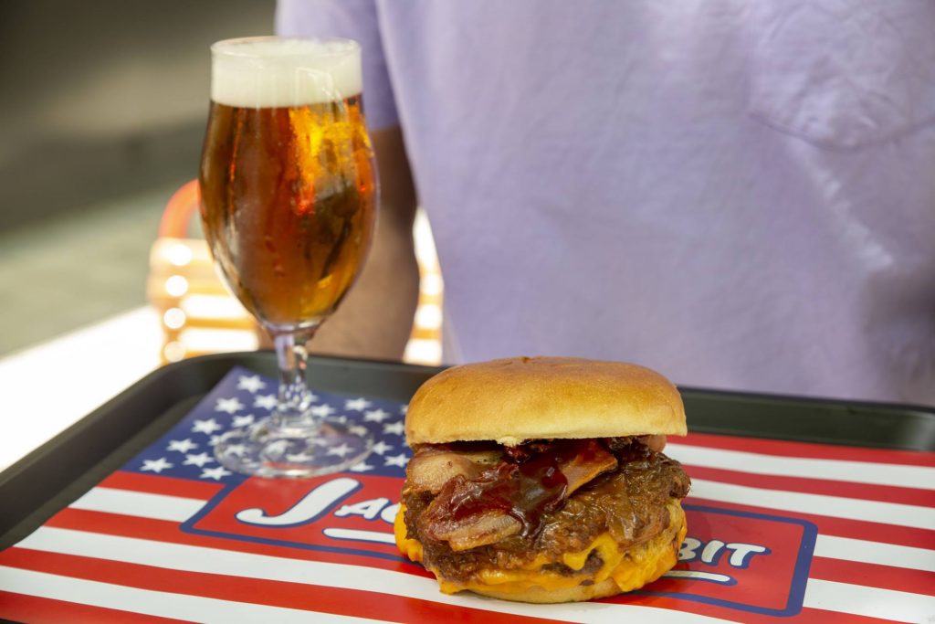 La quinta edición del Zaragoza Burger Fest se luce en su presentación